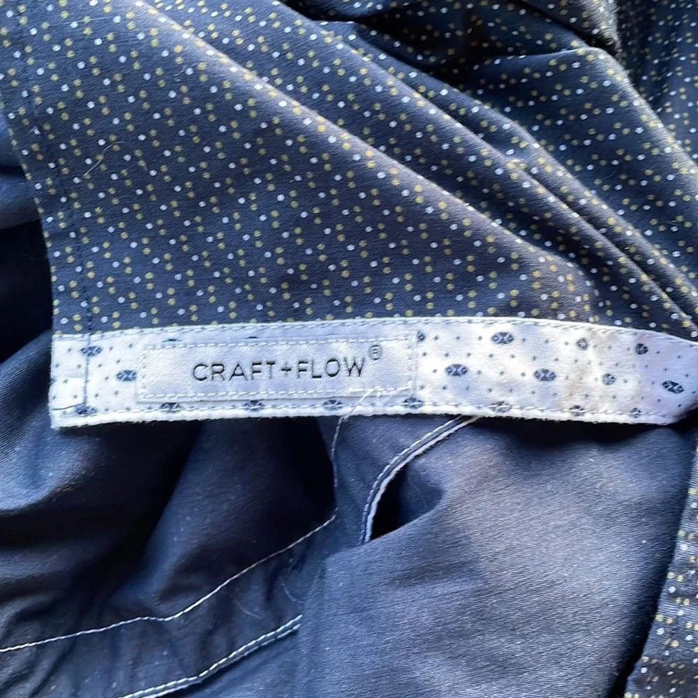 Classy craft+flow button down - Picture 8 of 8